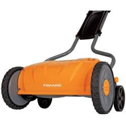 Fiskars 17 Inch Staysharp Push Reel Lawn Mower (6208), Orange