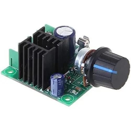 Contrôleur de vitesse PWM pour moteur DC 9V-50V 10A avec bouton réglable. Contrôleur de vitesse PWM pour moteur DC 9V-50V 10A avec bouton réglable.