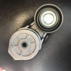 BT 1# 3917485 3964636 3973822 3934818 Belt Tensioner for Cummins B3.9L 4BT 6BT 5.9L 3924026 4936440 3937556 3936203 3976832 3914086 3911621 3936202 3937553 3922900