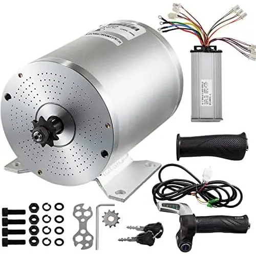 Moteur Électrique DC BestEquip 2KW 48V Sans Balais Kit pour Trottinette, Moto avec Support, Contrôleur de Vitesse, Manette, Verrou… Moteur Électrique DC BestEquip 2KW 48V Sans Balais Kit pour Trottinette, Moto avec Support, Contrôleur de Vitesse, Manette, Verrou…